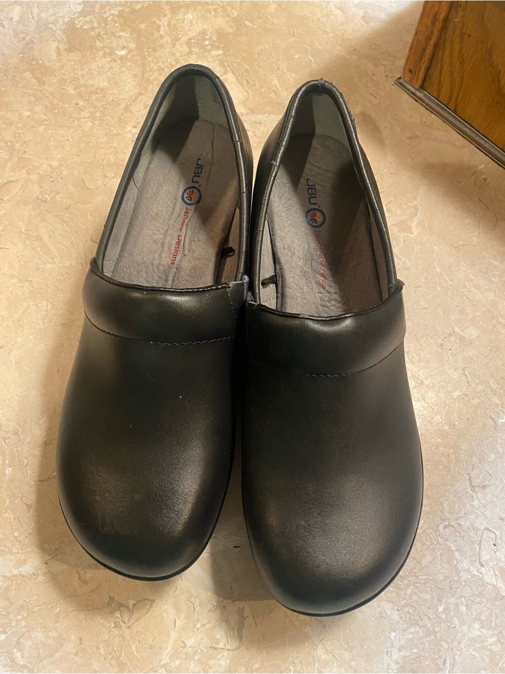 JBU Cordoba Black Leather Clogs US 9M